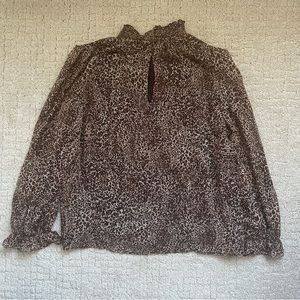 Size Large Animal Print Top 1.State